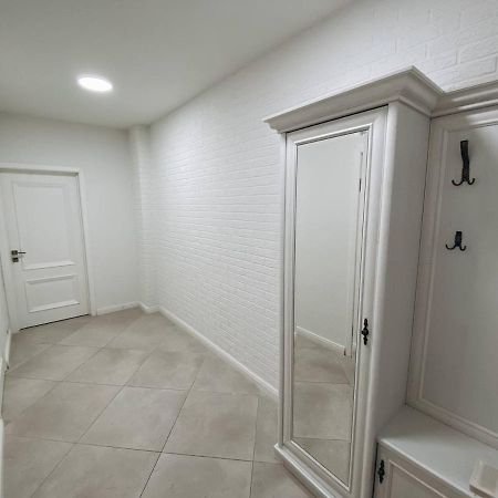 Historical Apartment Kisinyov Kültér fotó