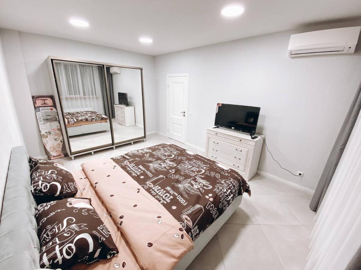 Historical Apartment Kisinyov Kültér fotó