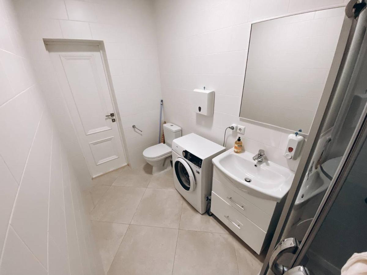 Historical Apartment Kisinyov Kültér fotó